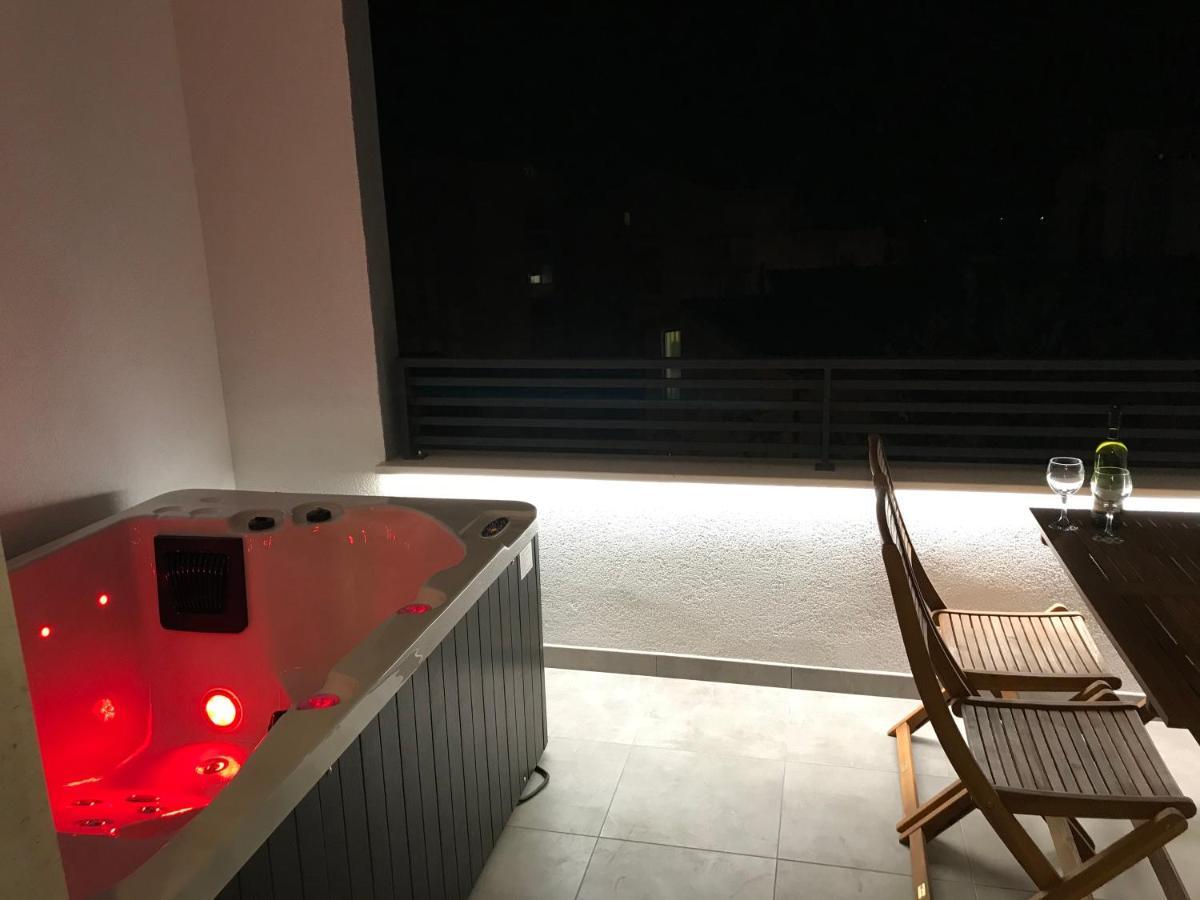 Apartments Tonkita With Jacuzzi 마카르스카 외부 사진